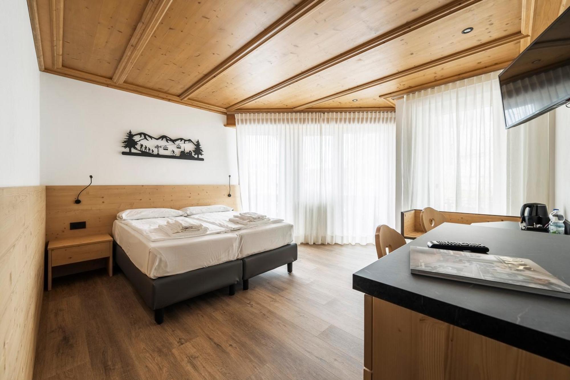 Hotel Olimpia Cortina d'Ampezzo Exterior foto